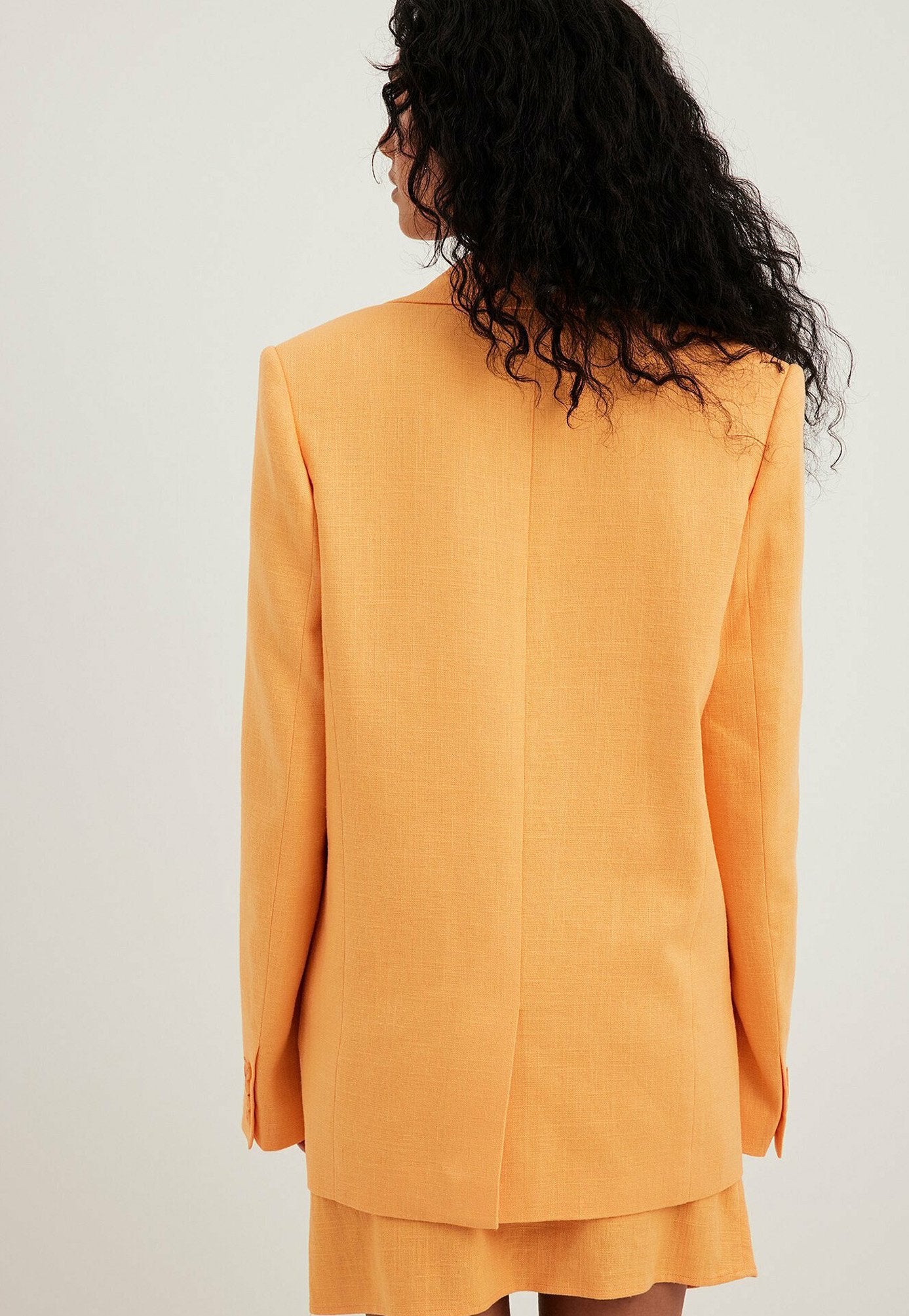 NA-KD GERADER  MIT TASCHENDETAILS