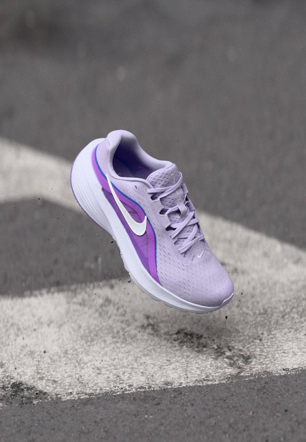 Nike Performance DOWNSHIFTER 14 - Road running shoes - violet mist/white/sapphire/bright violet
