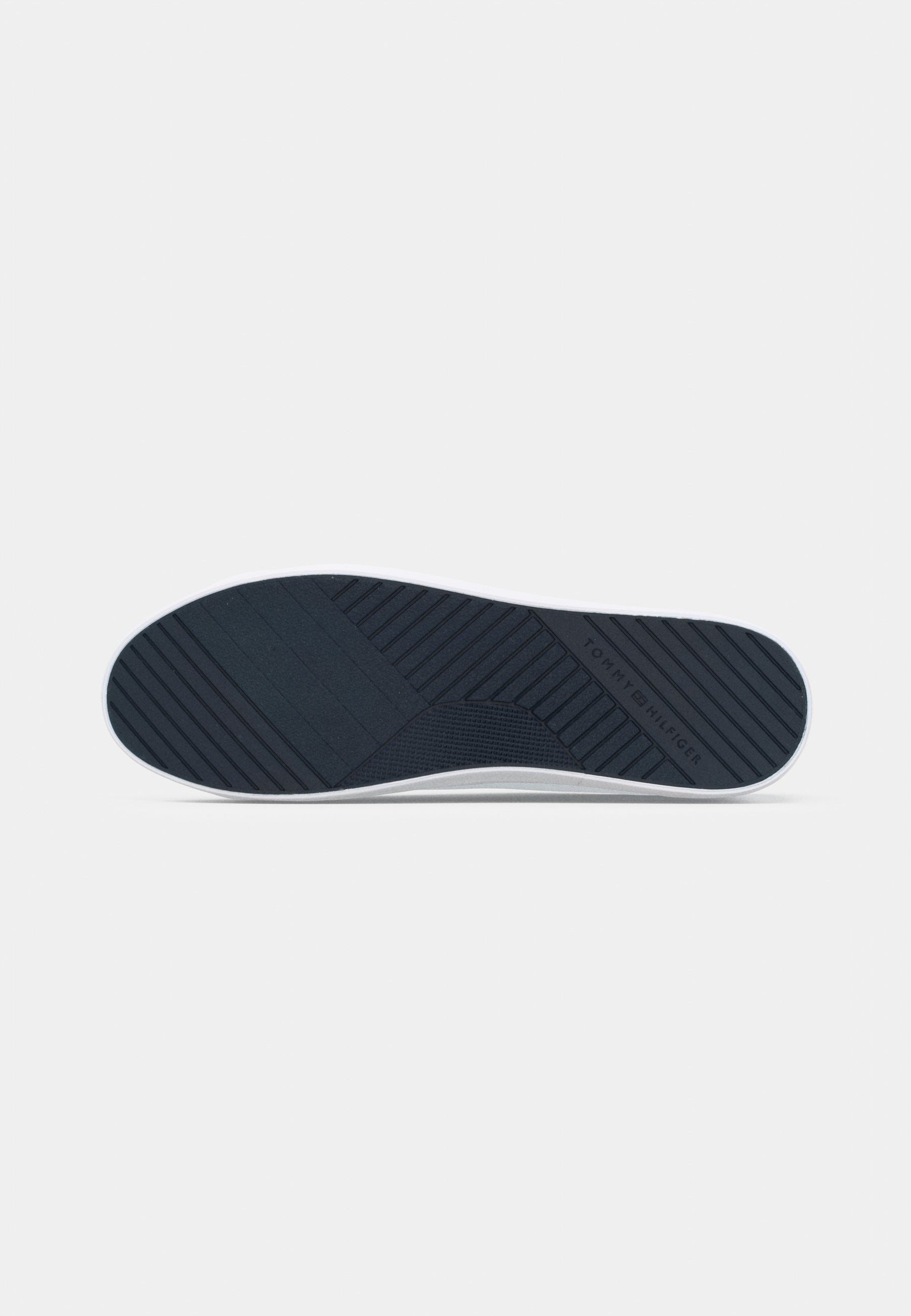 LOGO TRAINERS WITH LEATHER Media 6
