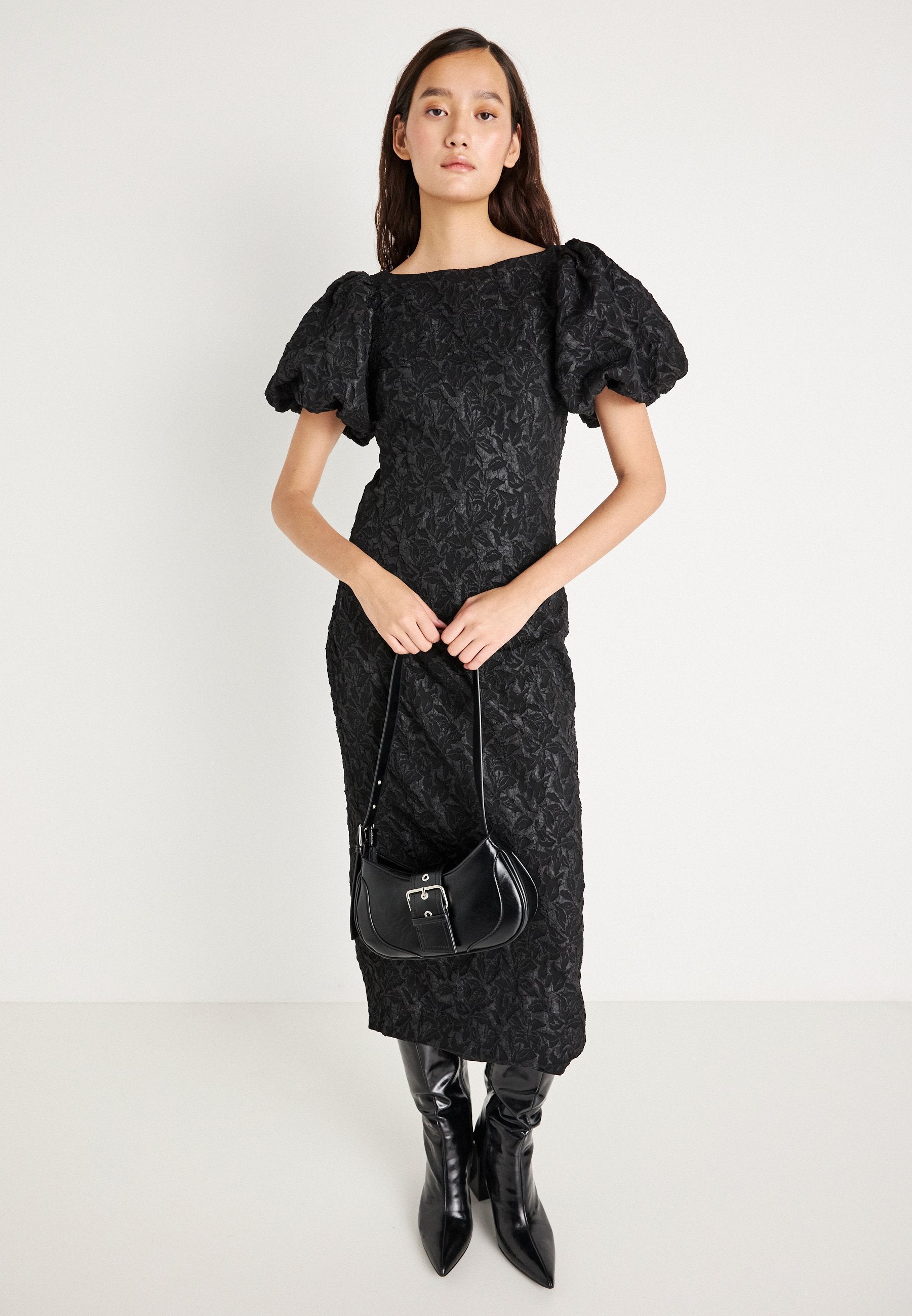 Gina Tricot PUFF SLEEVE MIDI DRESS
