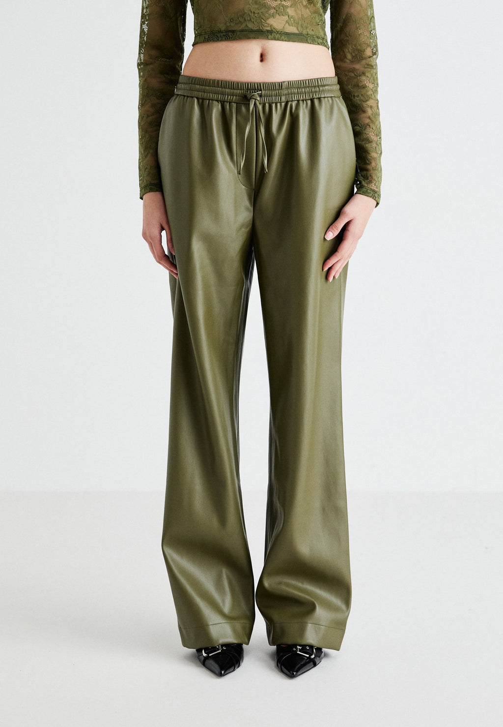 ONLJOVANA TRACKPANT Media 3