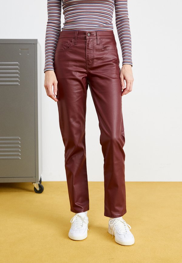 Levi's® 724™ COATED STRAIGHT