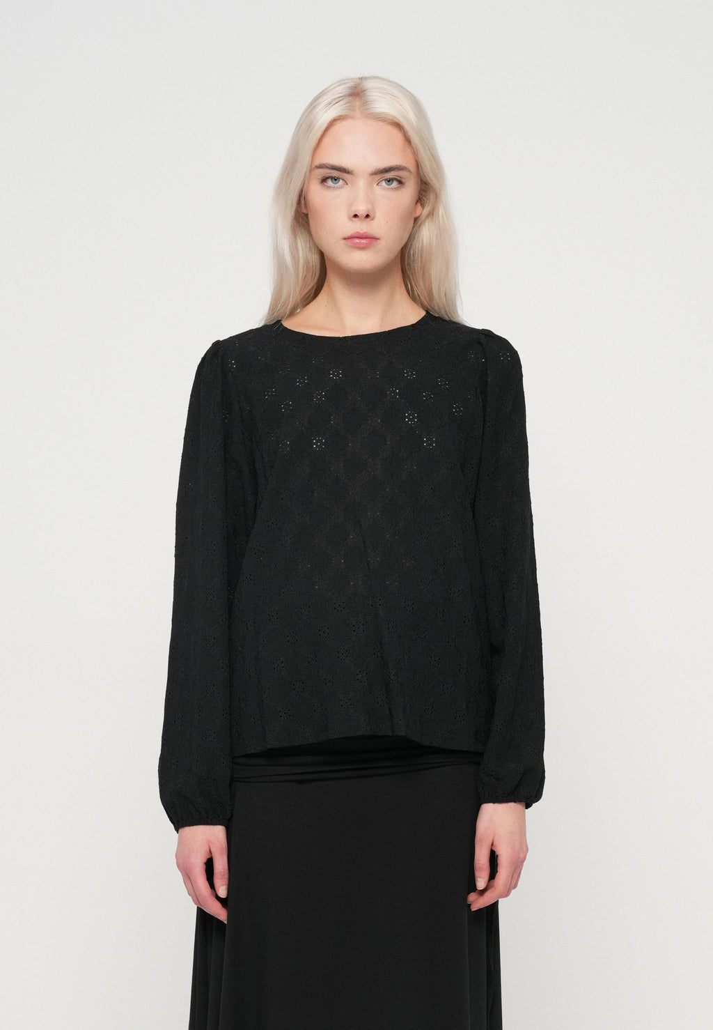 VILA VIASTA O-NECK L/S TOP - NOOS