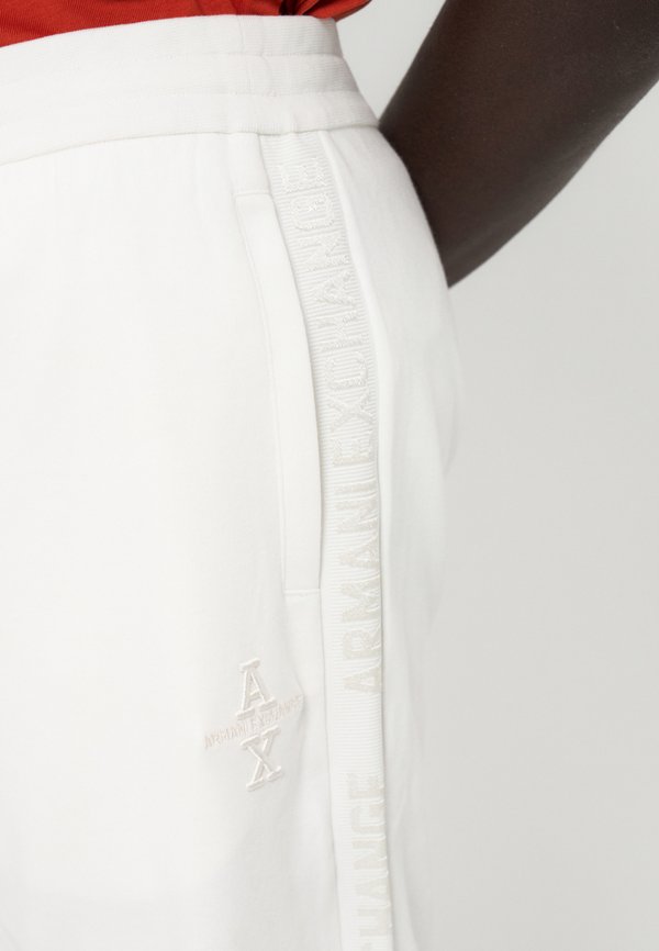 Armani Exchange