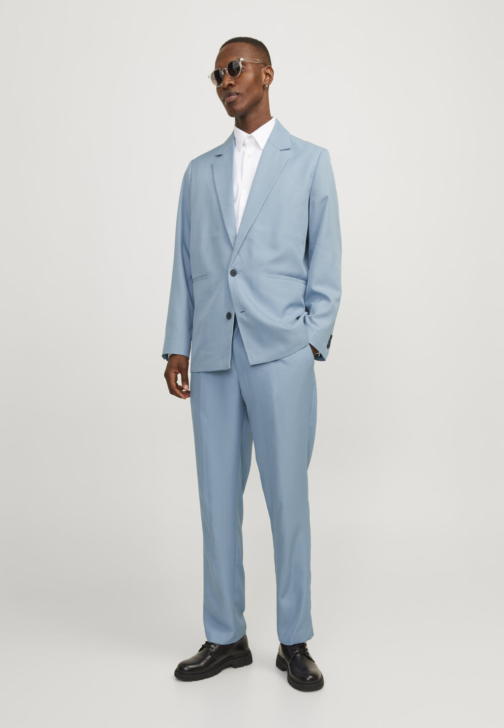 Jack & Jones PREMIUM Single breasted and tailored JPRCARTER Relaxed Fit Suit