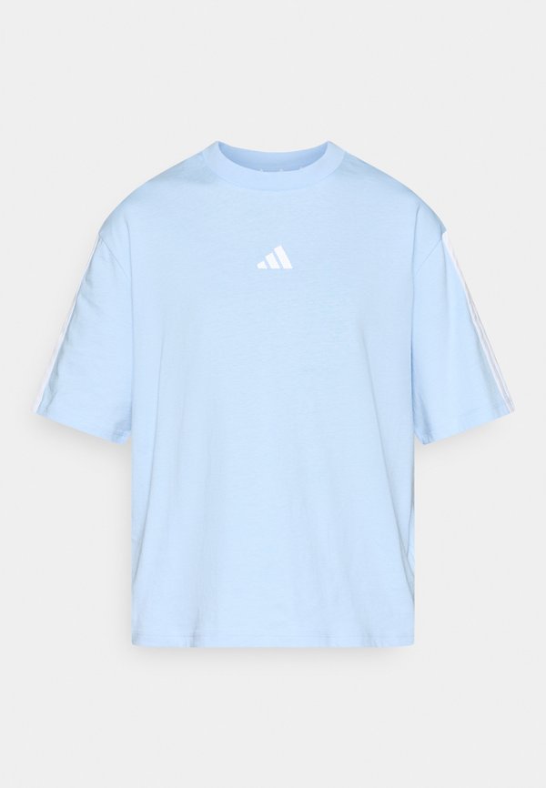 adidas Sportswear ESSENTIALS 3 STRIPES BOYFRIEND  - Print T-shirt - glow blue/white