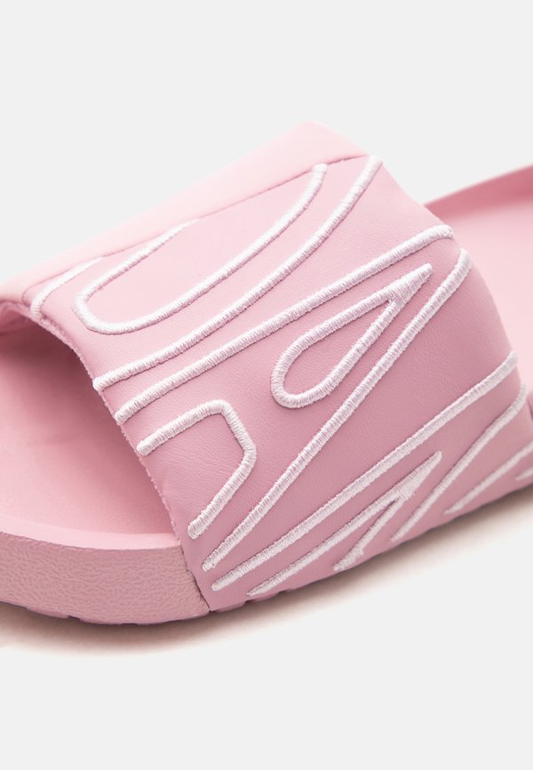 Jordan NOLA SLIDE