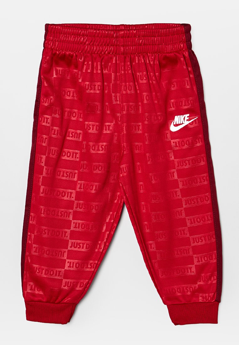 Nike Sportswear