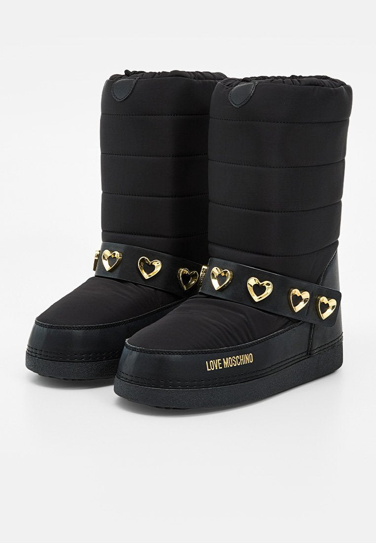 Love Moschino