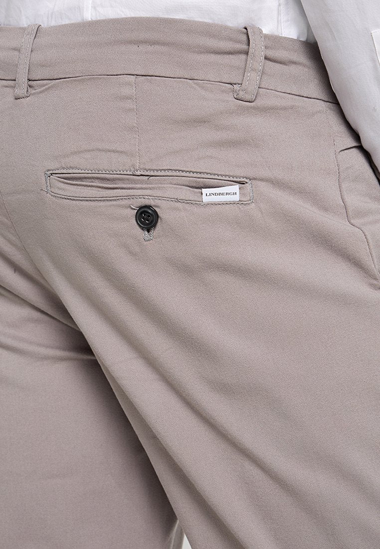 Lindbergh Chino Media 5
