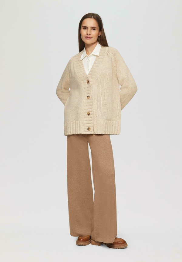 s.Oliver WIDE  - Trousers - sandstein