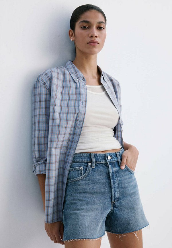 Mango ADULT - Denim shorts - blue