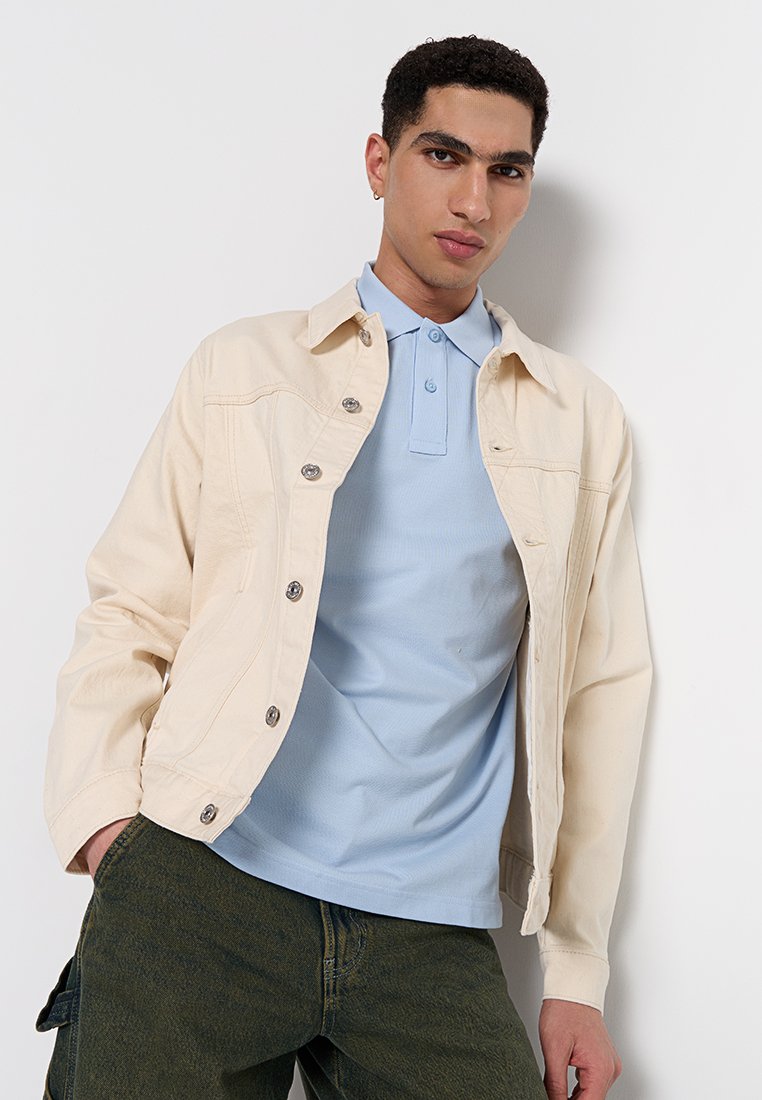 7 for all mankind