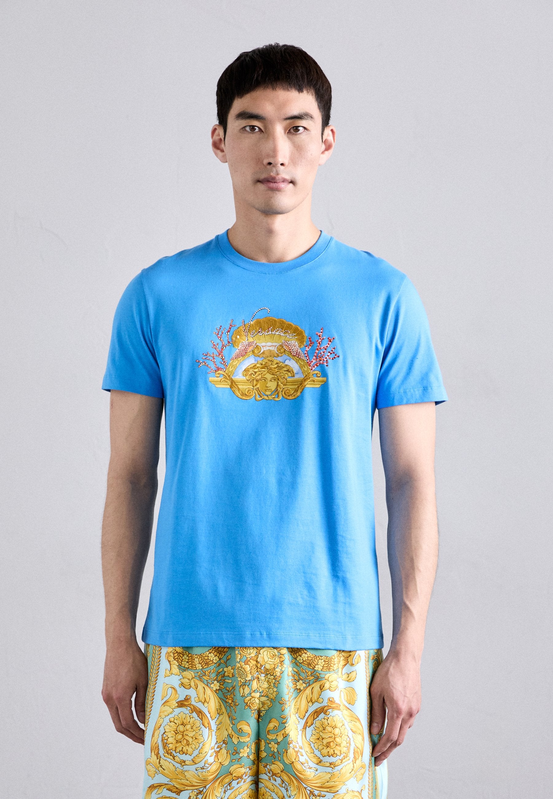 Versace HOTFIX FOUNTAIN CREST EMBROIDERY