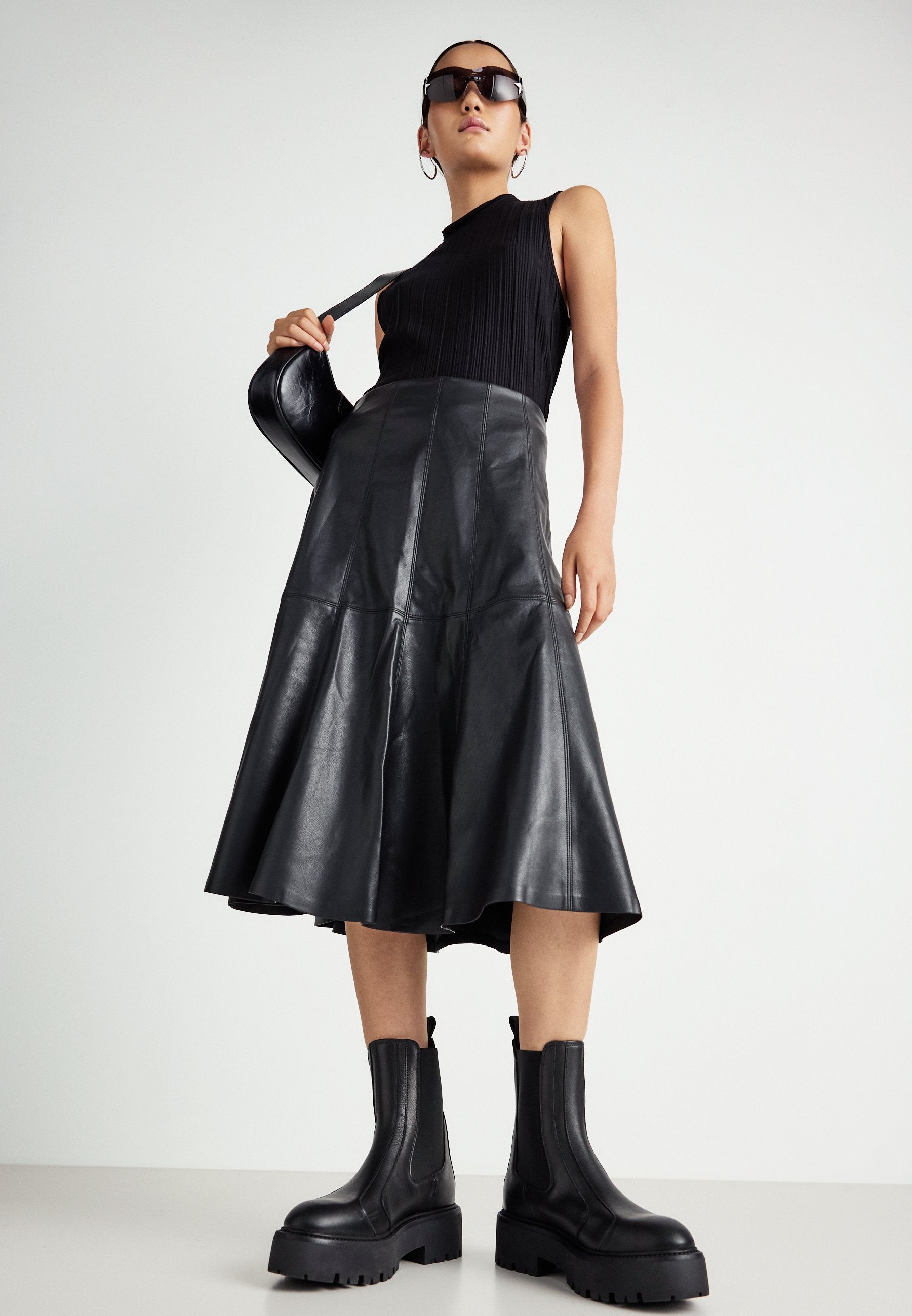 Gina Tricot MIDI SKIRT