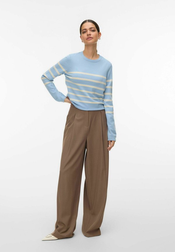Vero Moda Knitted VMSABA Knitted - Jumper - cashmere blue