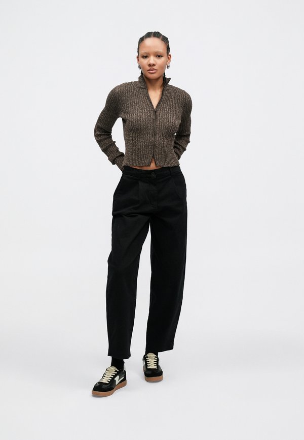 Selected Barrel fit mid waist