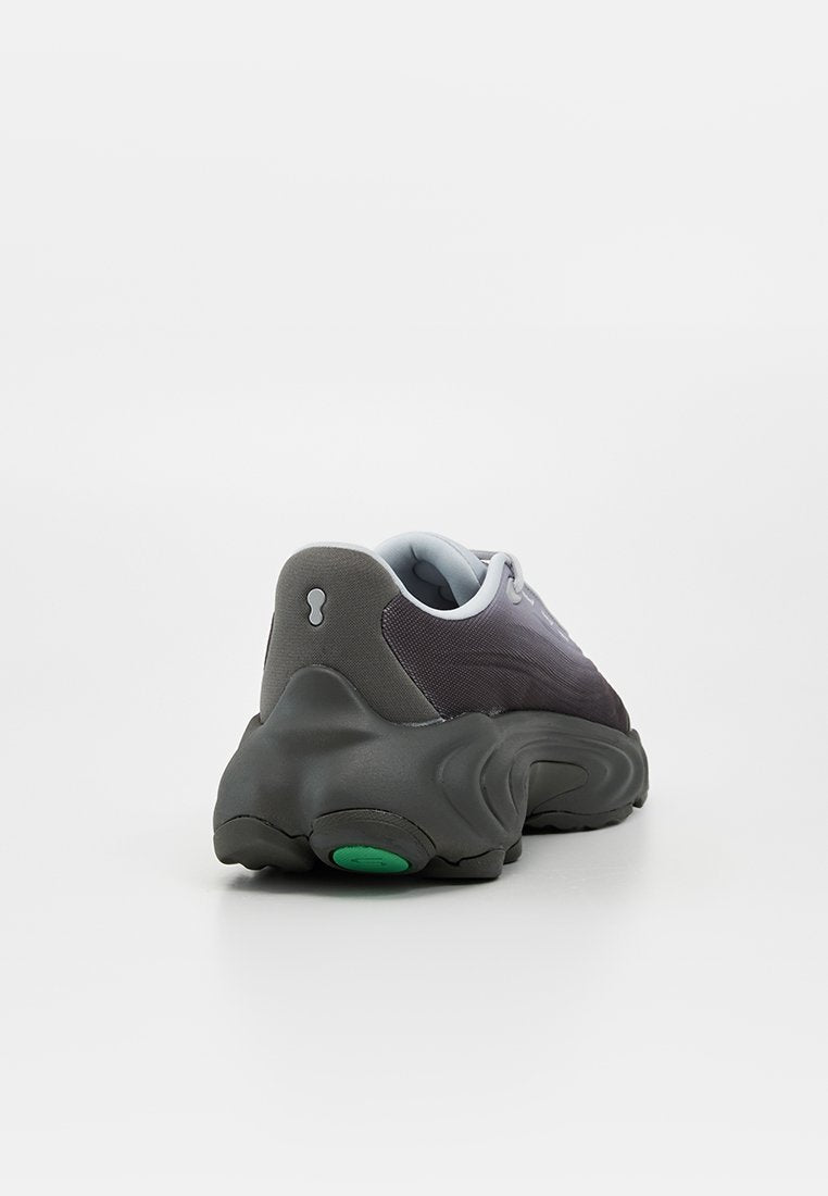 Lacoste SPINOR 225
