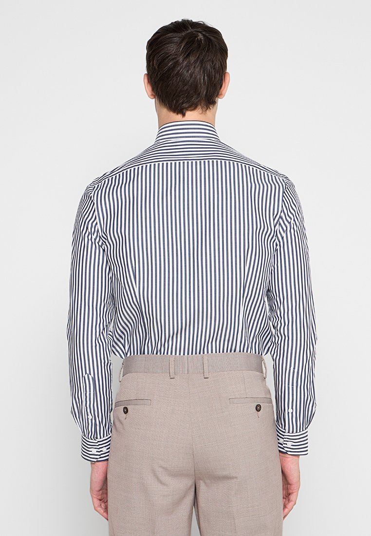 Michael Kors SLIM FIT