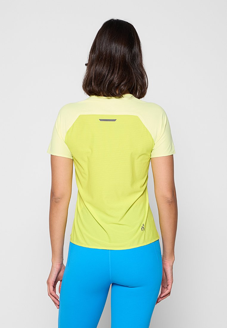 On Sport T-Shirt Media 2