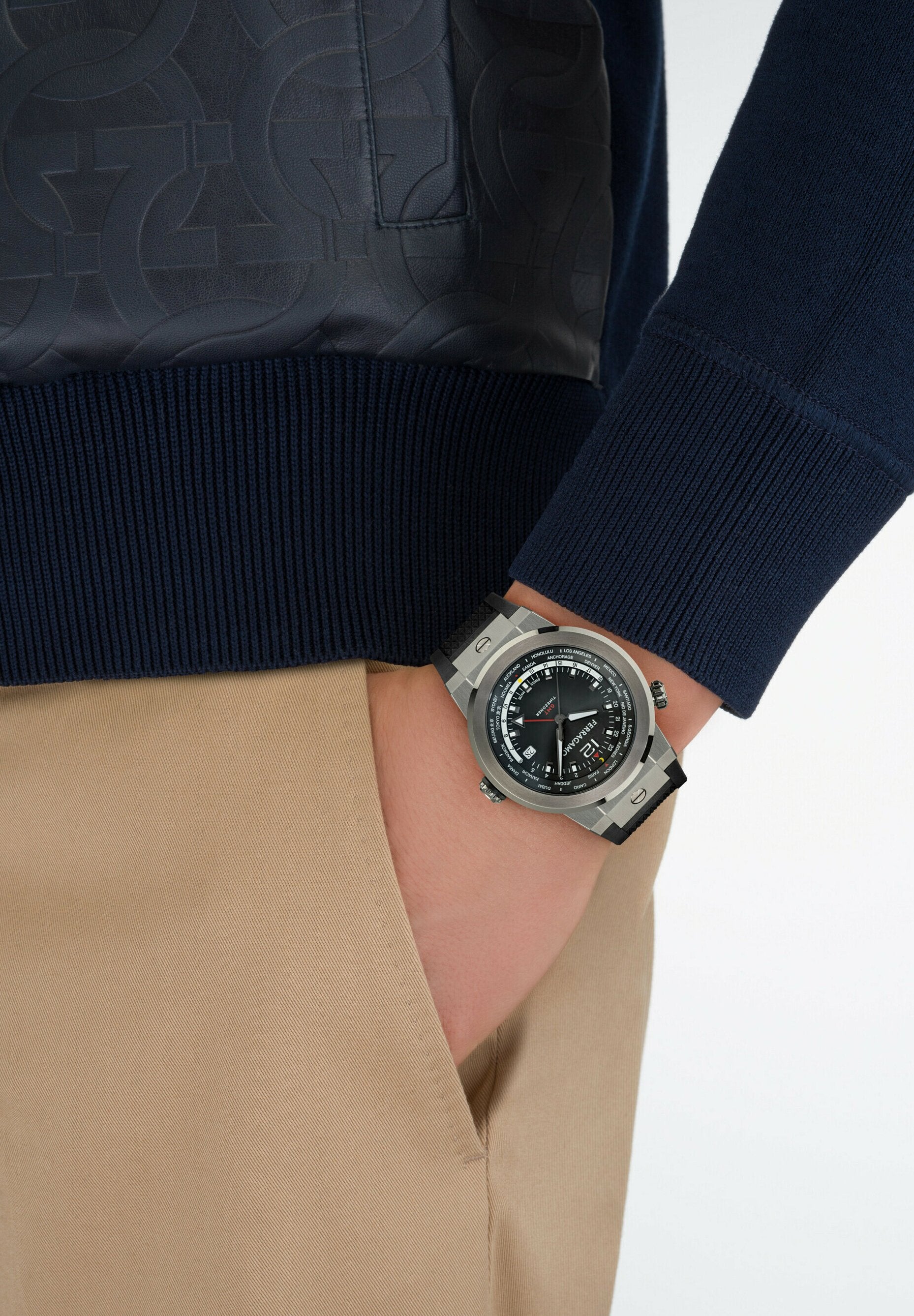 F-80 GMT WORLDTIME Media 2