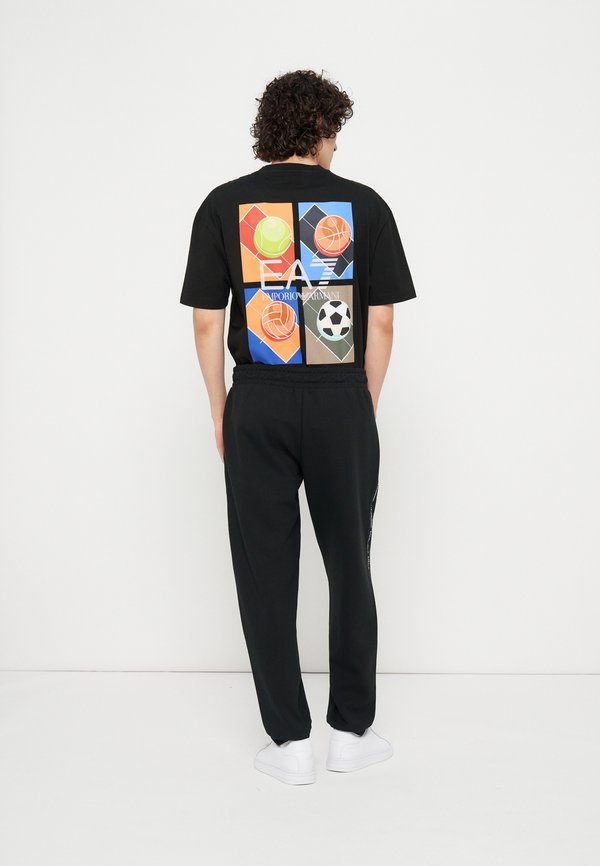 EA7 Emporio Armani