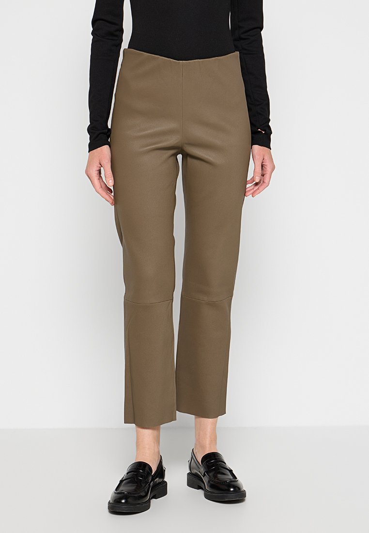 By Malene Birger FLORENTINA