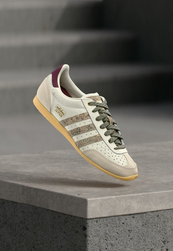adidas Originals JAPAN - Trainers - off white/maroon/olive strata