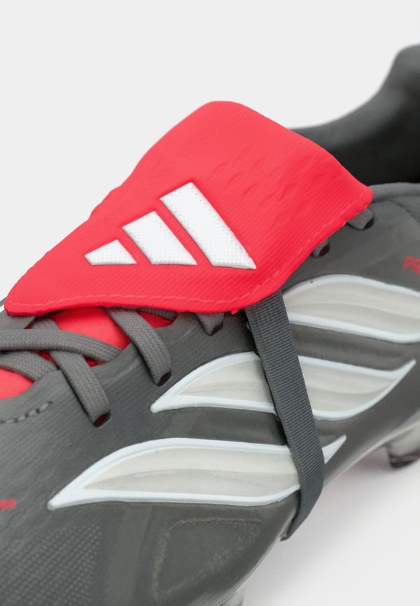 adidas Performance PREDATOR PRO FOLD-OVER TONGUE FIRM GROUND FOOTBALL BOOTS
