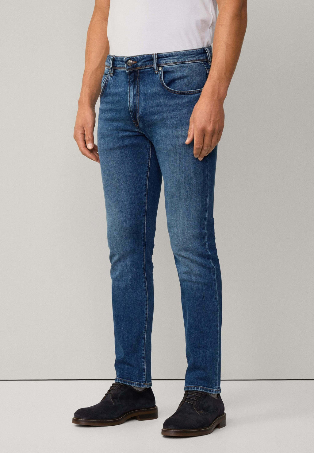 Hackett London