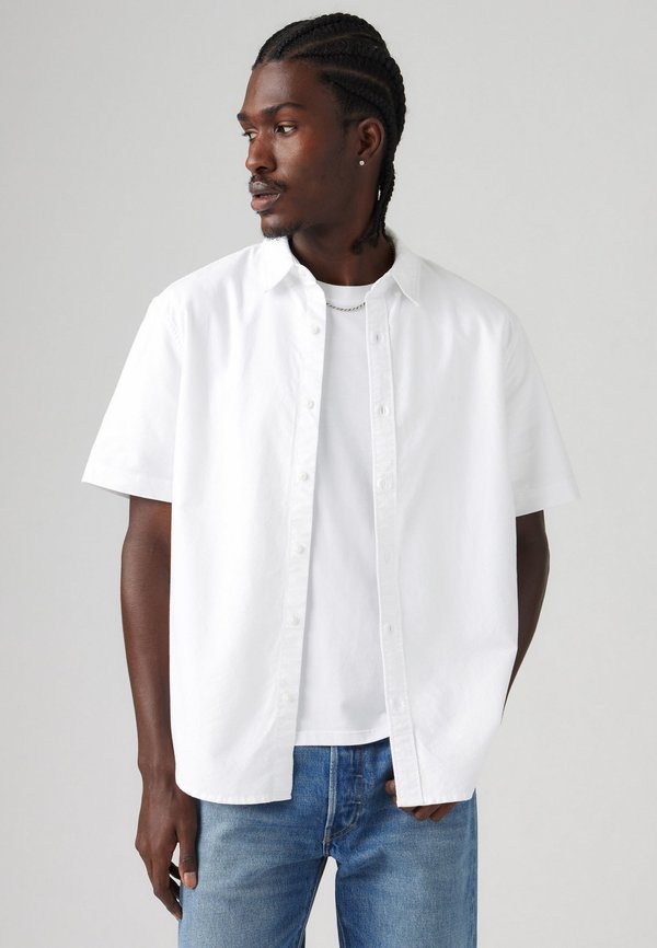 Levi's® SS AUTHENTIC BUTTON DOWN - Shirt - bright white