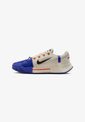 Nike Performance M ZM GP CHALLENGE 1 PRM RG - Multicourt tennis shoes - deep night lt crimson pale ivory mtlc silver