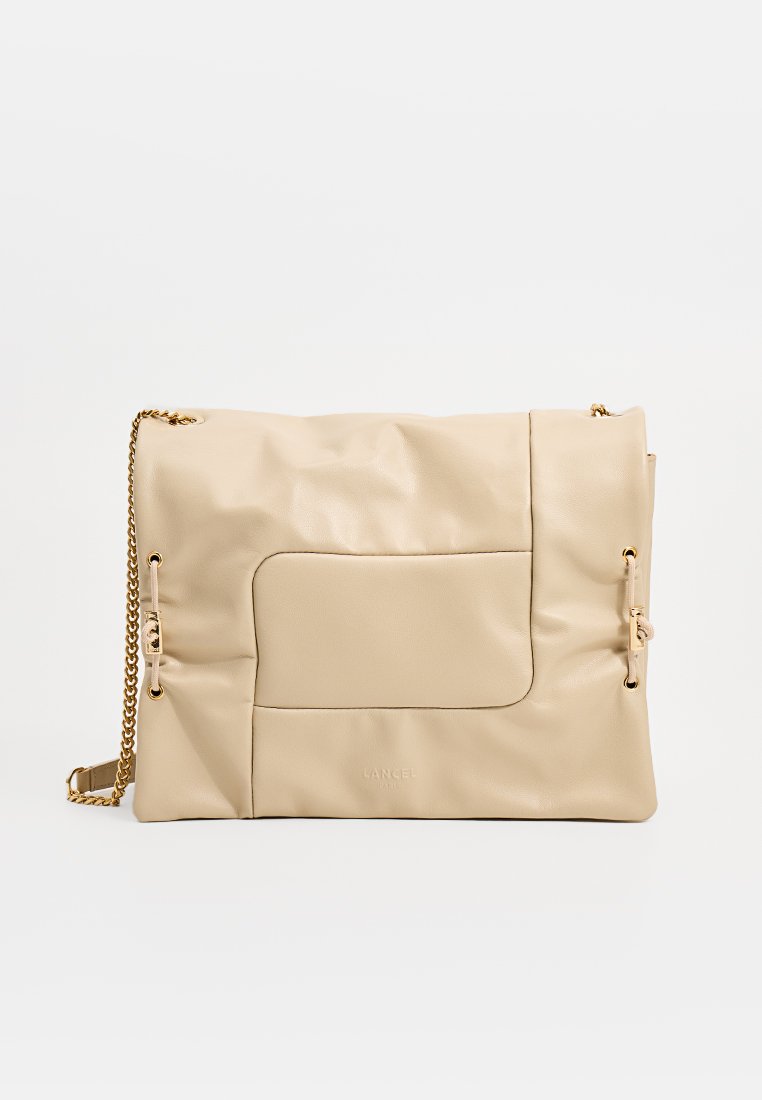Lancel BILLIE