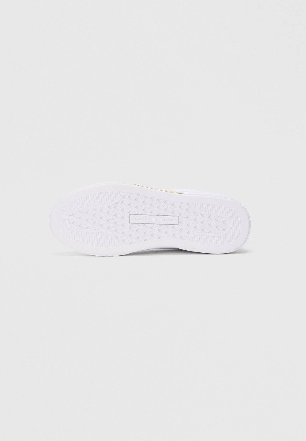 LEATHER LOGO PLAQUE COURT TRAINERS Media 6