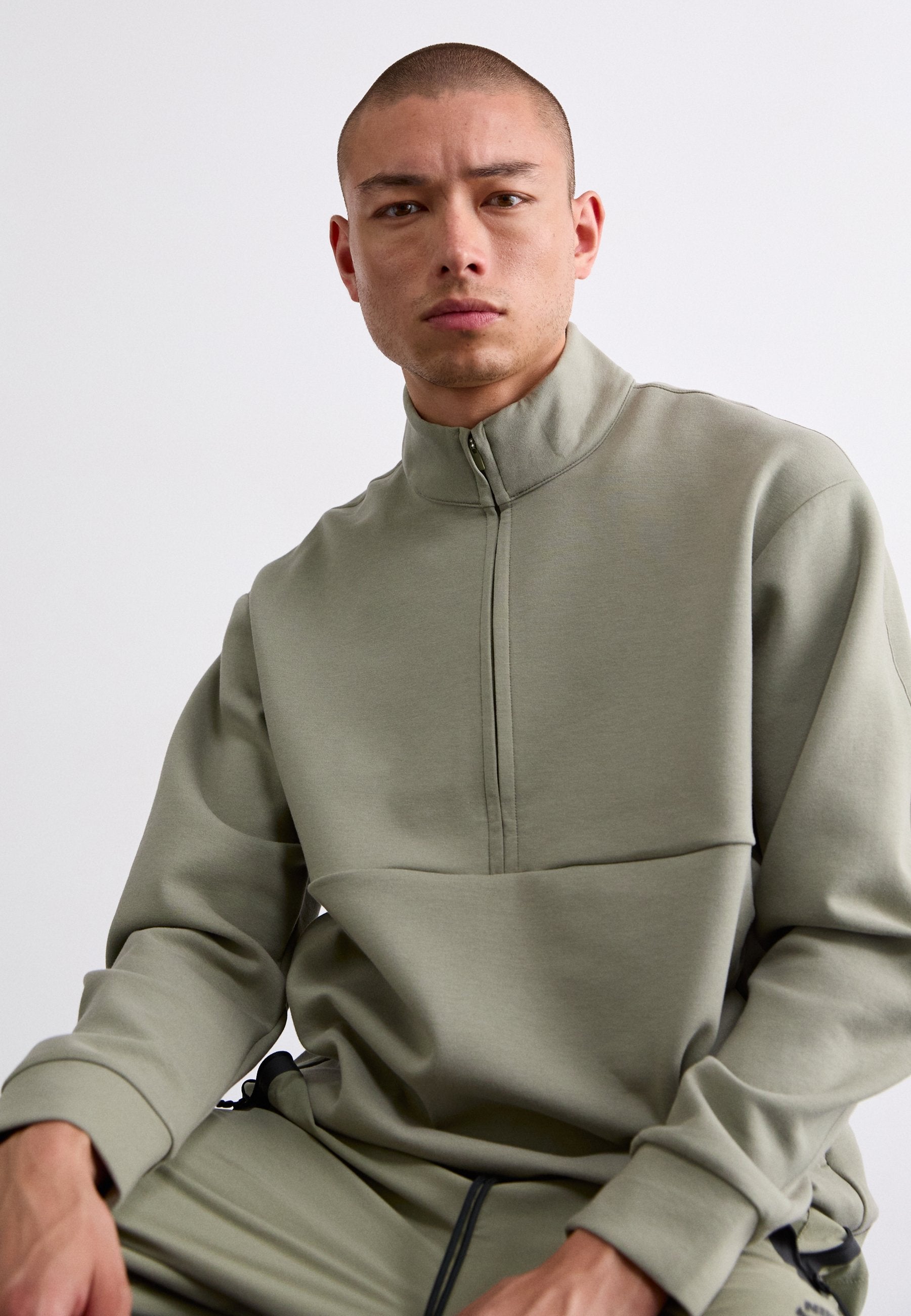 Nike Sportswear 24.7