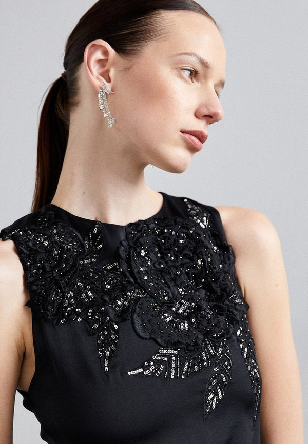 Alice + Olivia CLYDE EMBELL ALINE DRESS
