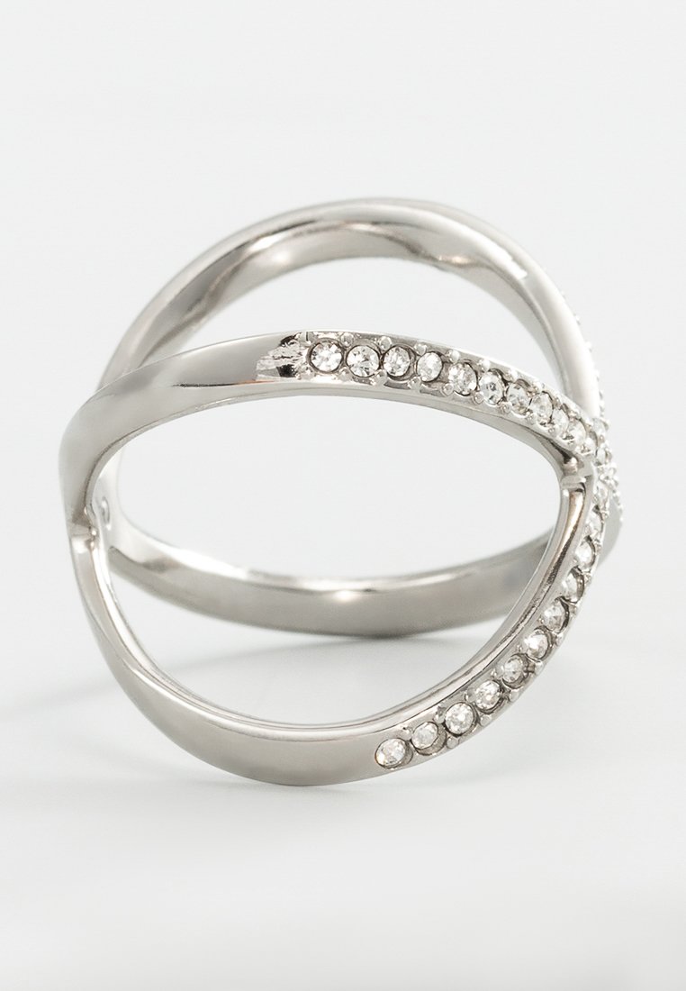 Michael Kors Ring Media 3