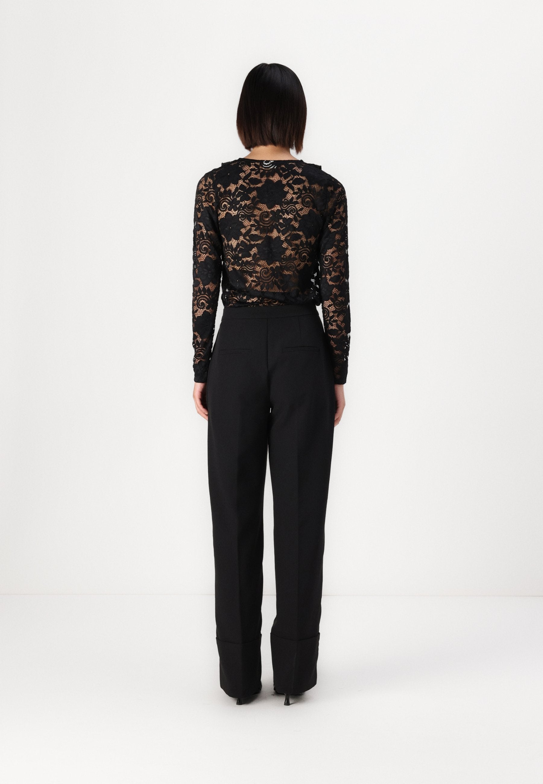 ONLORIDA LIFE PANT Media 4