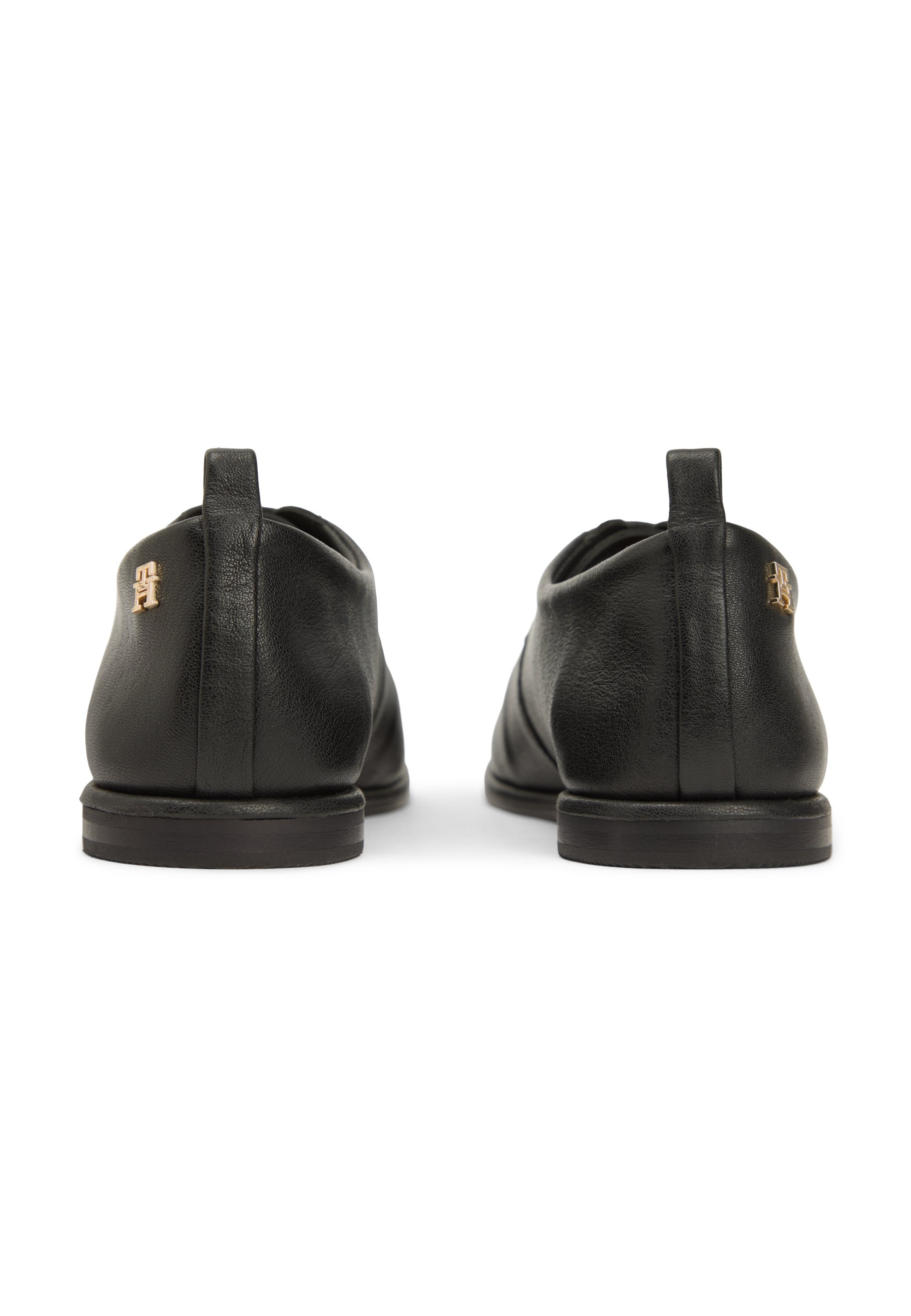 TH MONOGRAM LEATHER OXFORD SHOES Media 3