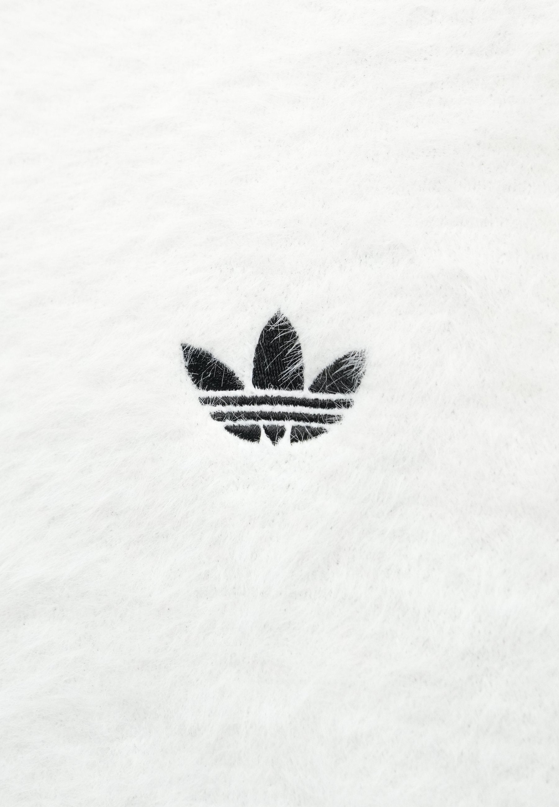 adidas Originals CLASSIC
