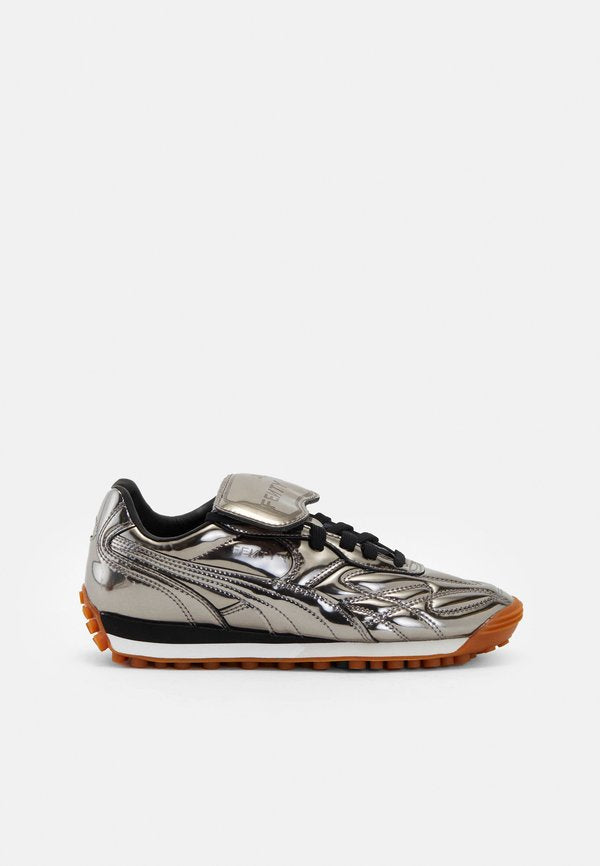 FENTY x PUMA AVANTI C FENTY