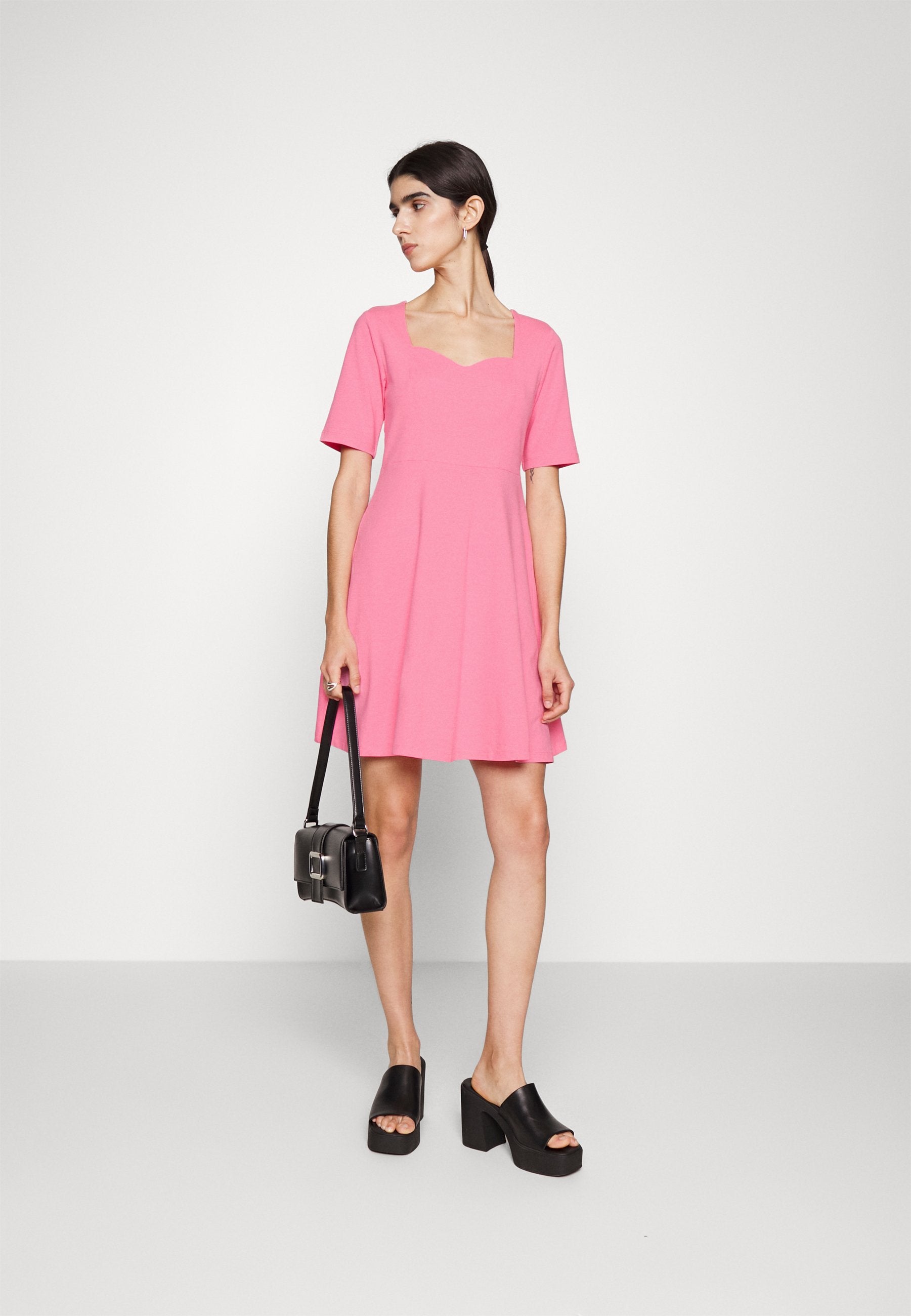 Pieces DRESS