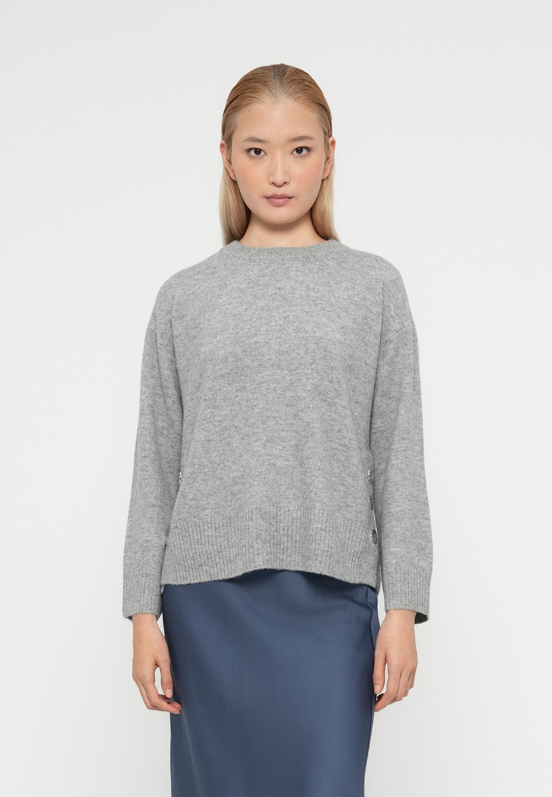 ONLY ONLRENE LIFE BUTTON O NECK
