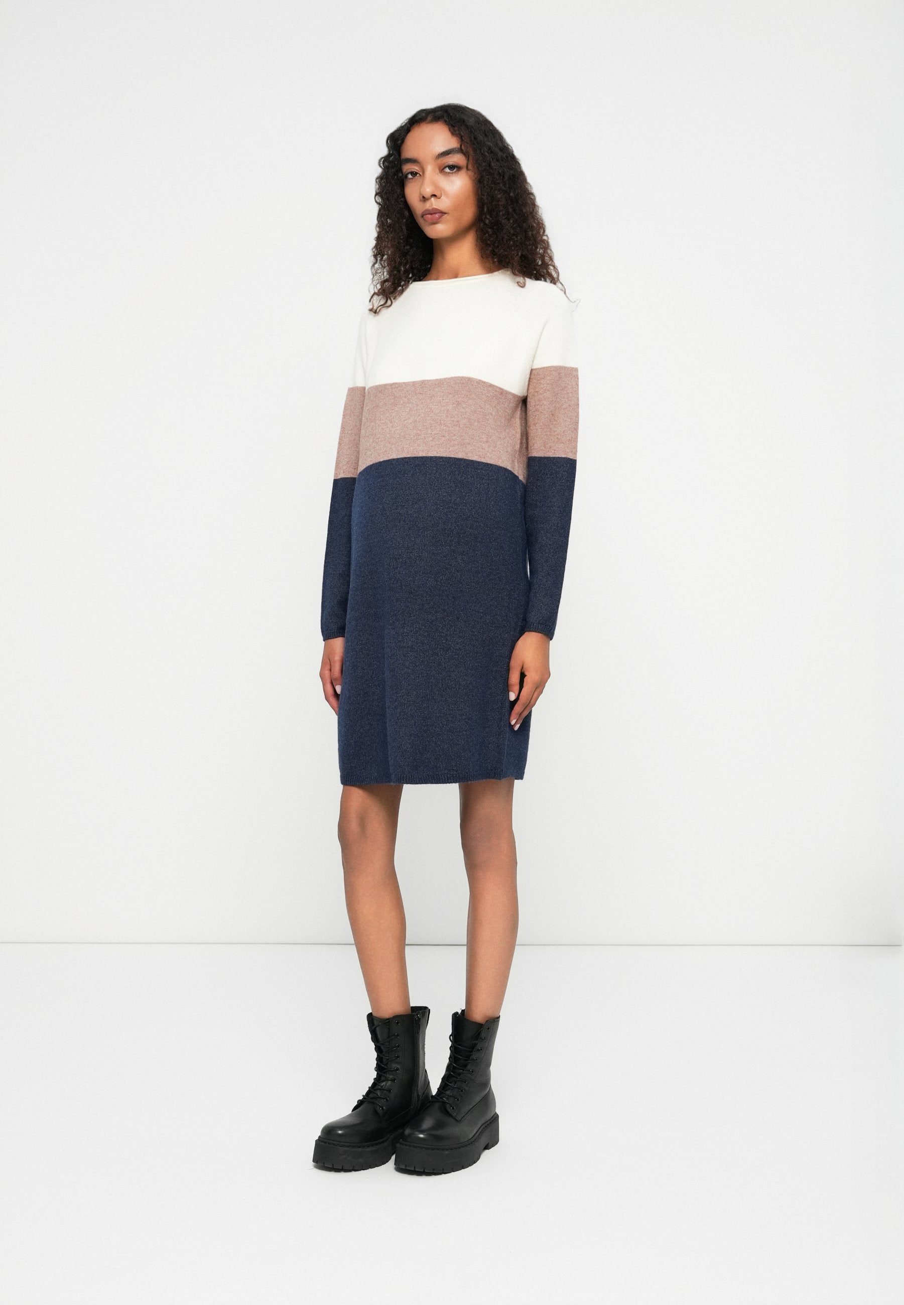 ONLY MATERNITY Knitted OLMLILLO short