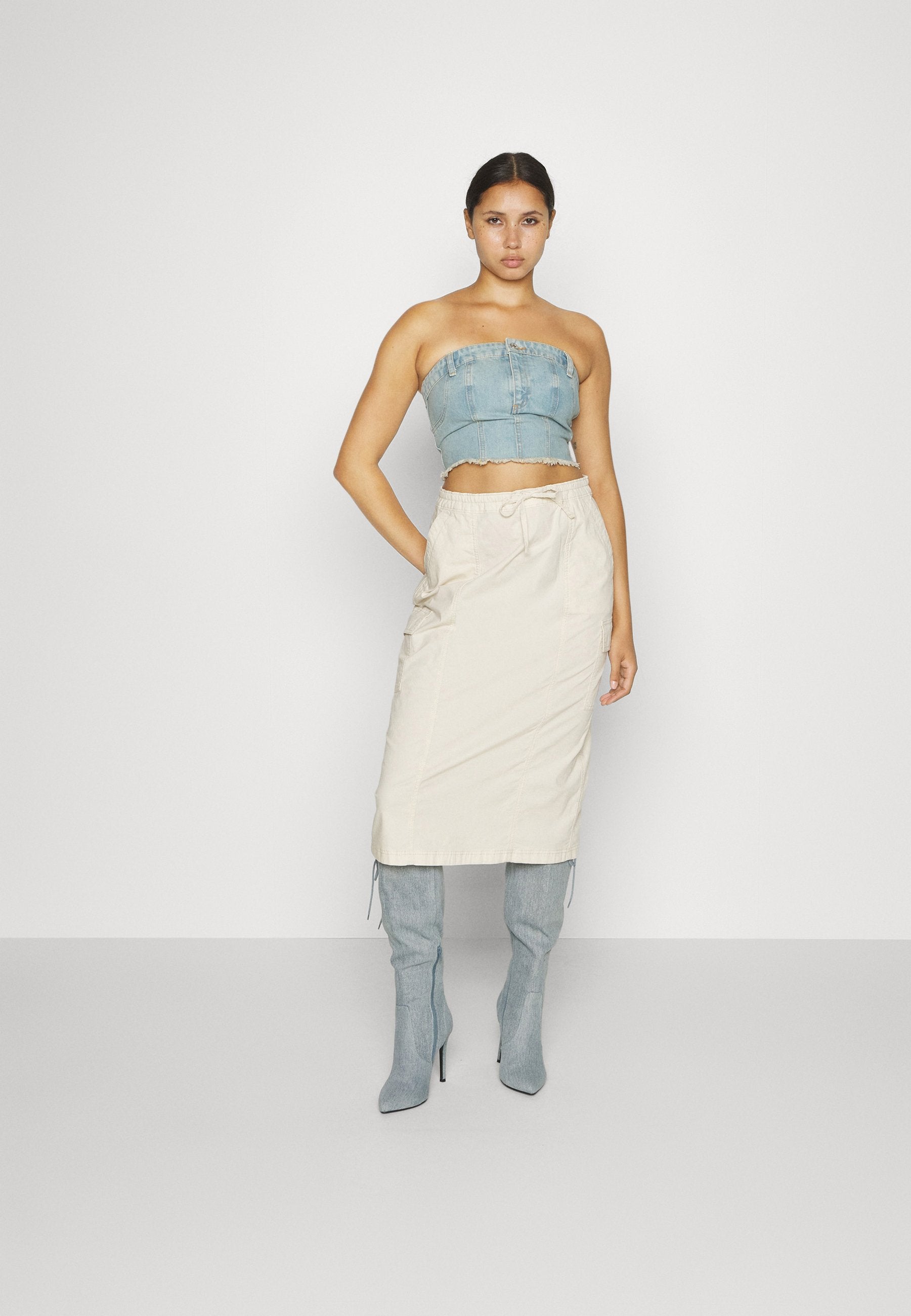 Hollister Co. RISE POPLIN CARGO MIDI
