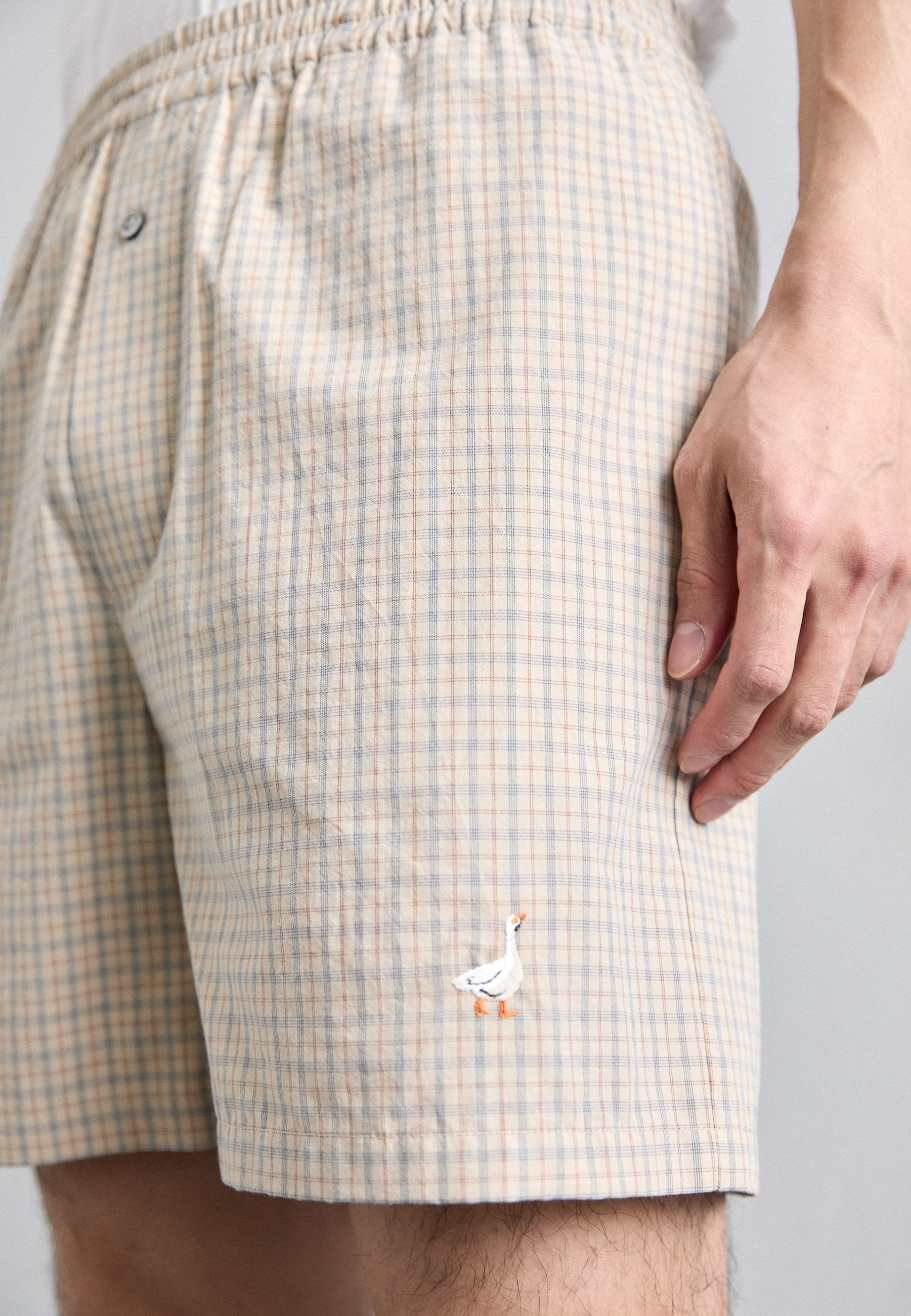 MOSCHINO EMBROIDERED GOOSE