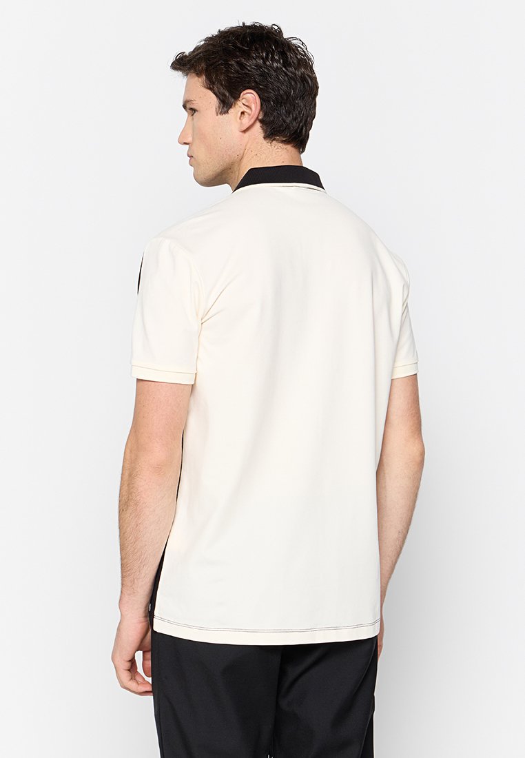 Hackett London