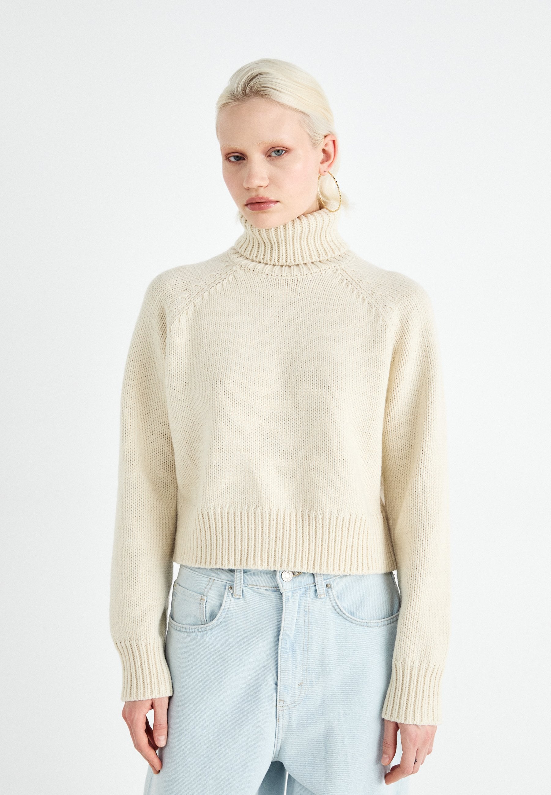 Vero Moda VMMIRANDA ROLLNECK SHORT