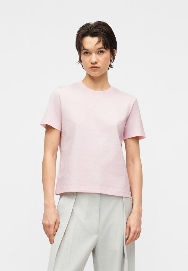 Calvin Klein CLASSIC LOGO GRAP