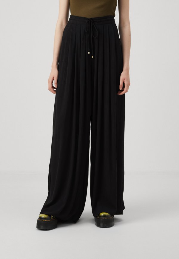 ONLY ONLCHIARA PANTS  - Trousers - black